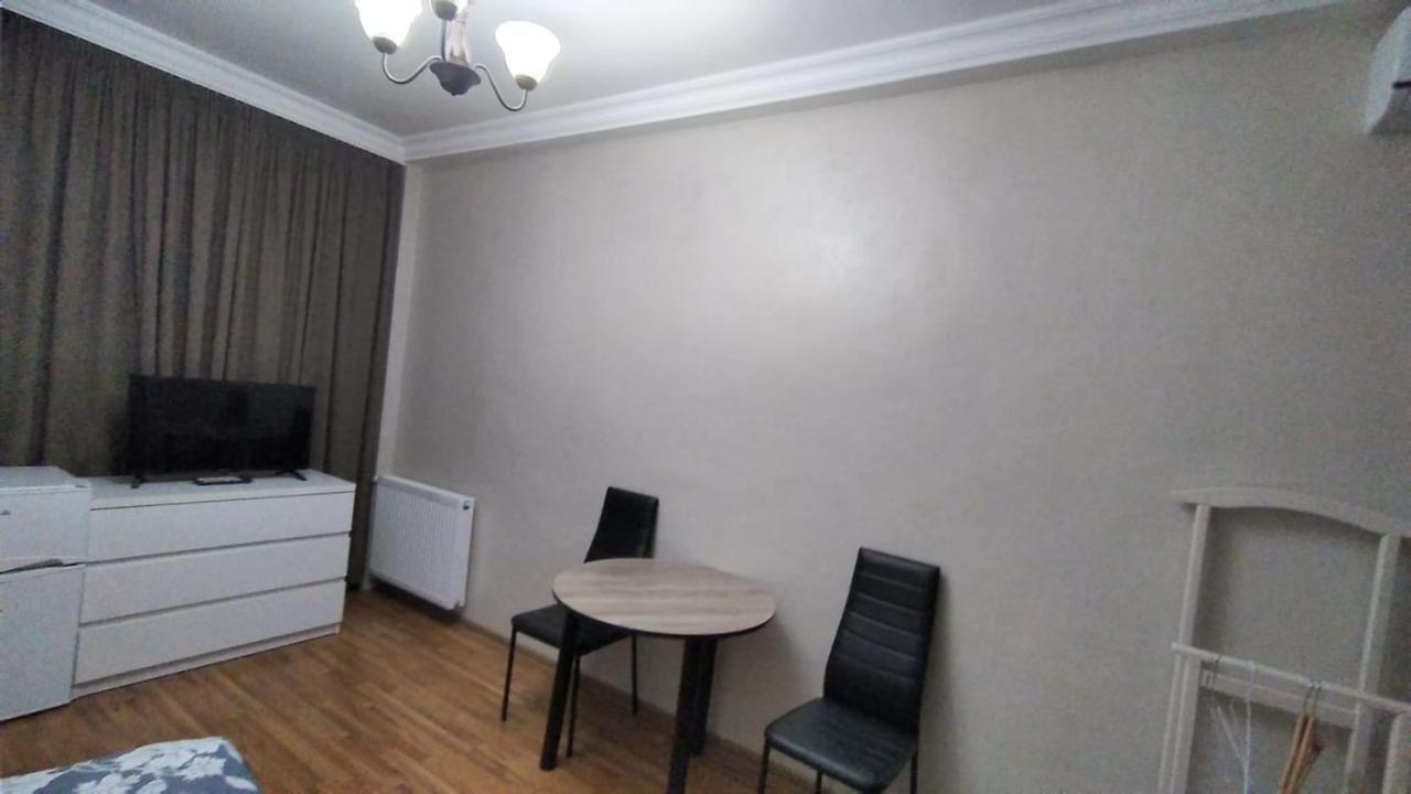 Cozy Home Тбилиси Екстериор снимка