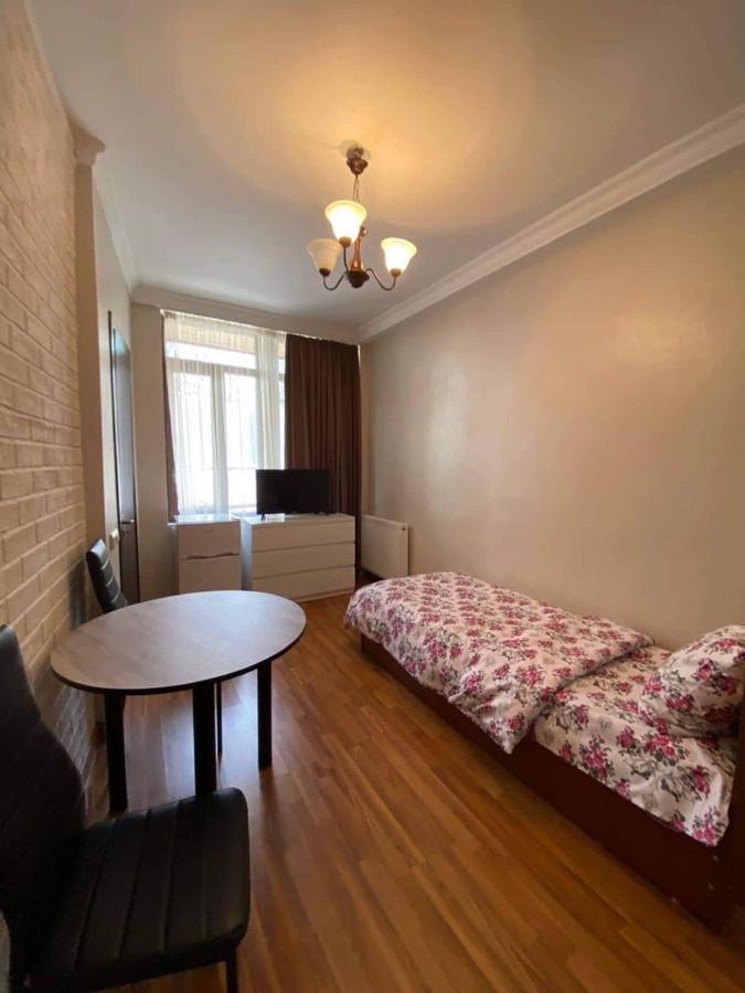 Cozy Home Тбилиси Екстериор снимка